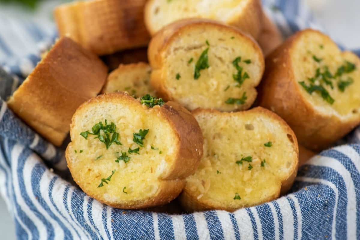 The Best Mini Garlic Bread Recipes for Every Occasion