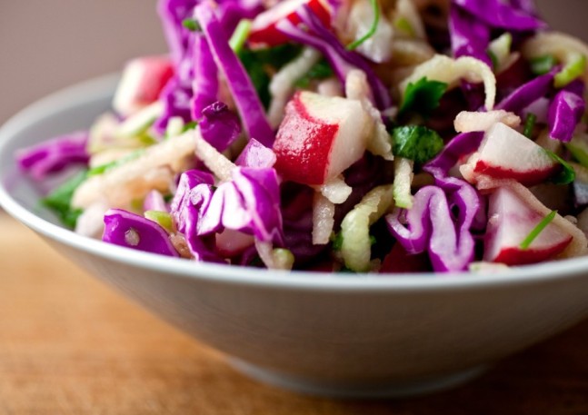 A Guide to Making the Perfect Apple Slaw