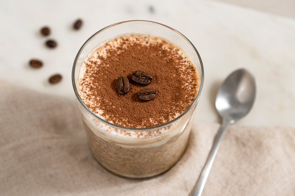 Tiramisu overnight oats mascarpone