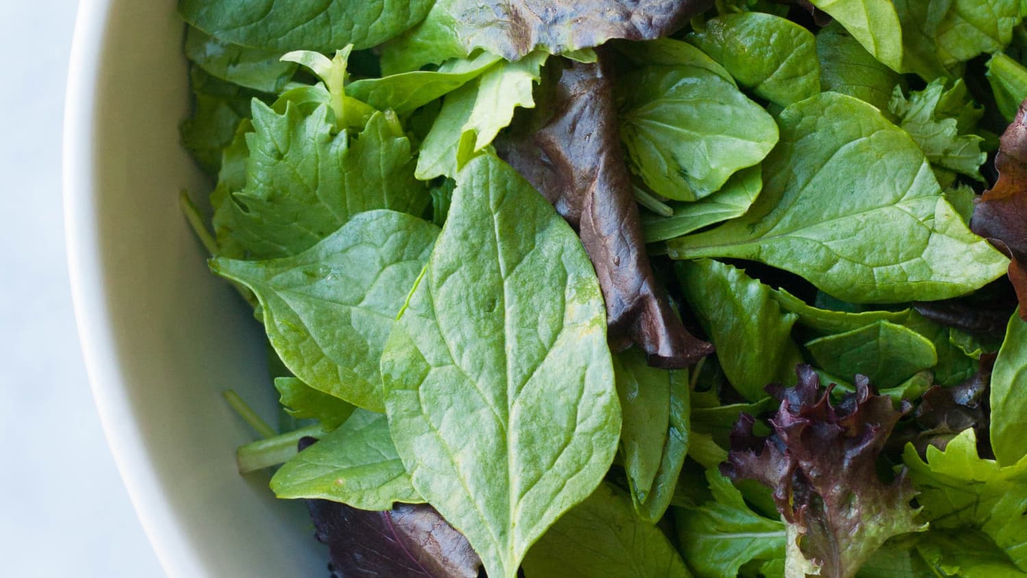 Keep Salad Greens Fresh for a Week